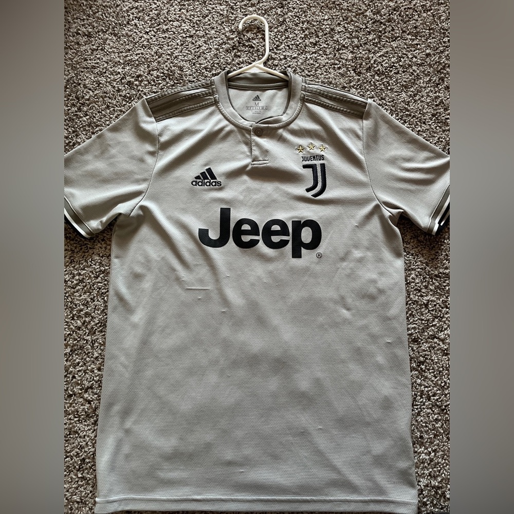 Adidas Juventus Away Vintage Jersey M